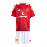 Camiseta Manchester United Primera Equipación para niños 2024-25 manga corta (+ pantalones cortos)